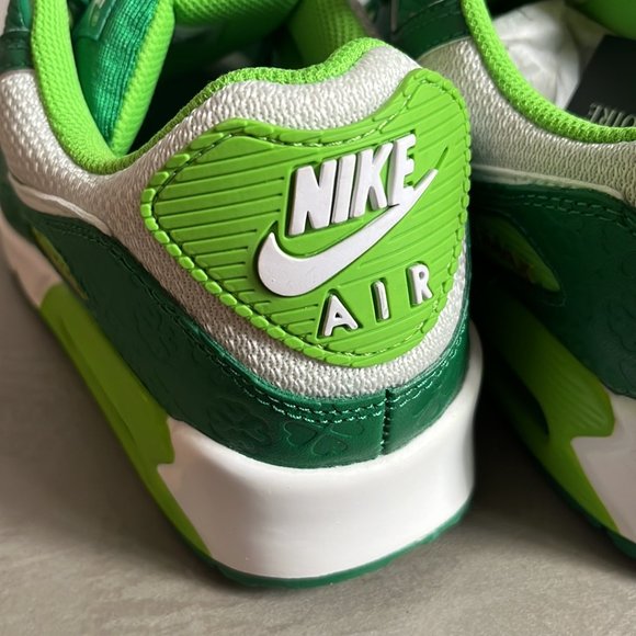 Nike Air Max 90 St. Patrick's Day 2021 Sneakers - Picture 10 of 12